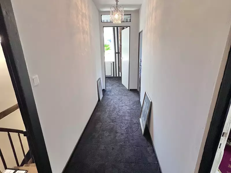 Maison, 230 m²