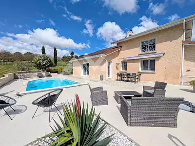 Maison, 176,68 m²