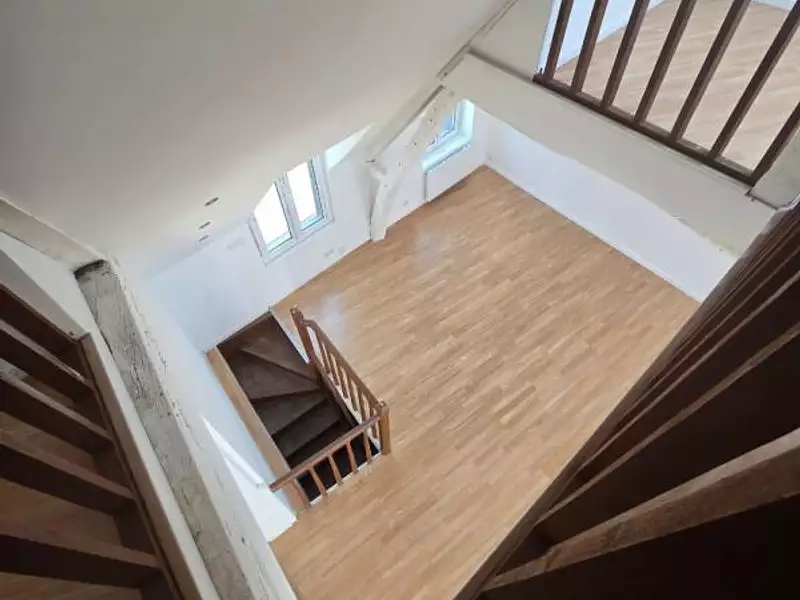Immeuble, 170 m²