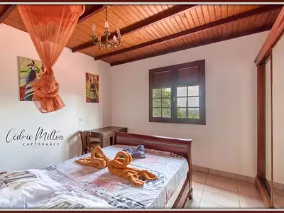 Maison, 156 m²