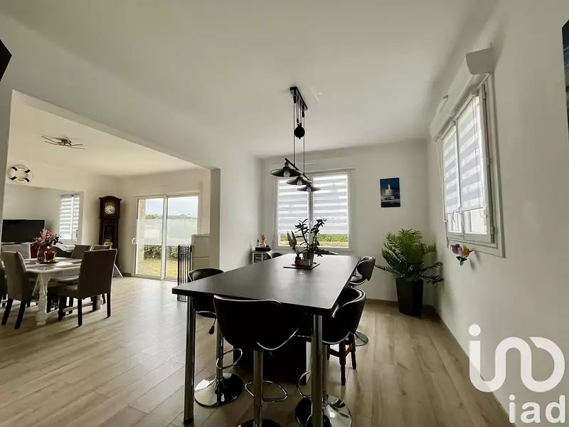 Maison, 170 m²