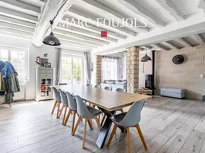 Maison, 179 m²