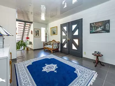 Maison, 240 m²