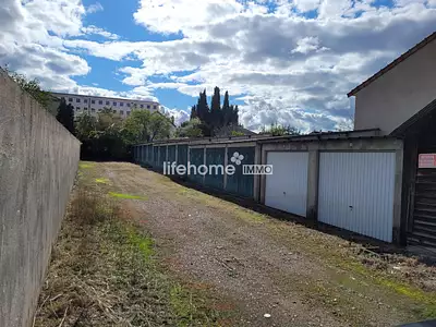 Parking, 650 m²