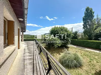 Maison, 210 m²