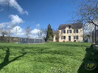 Maison, 170 m²