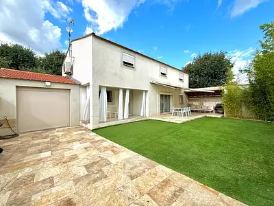 Maison, 168 m²