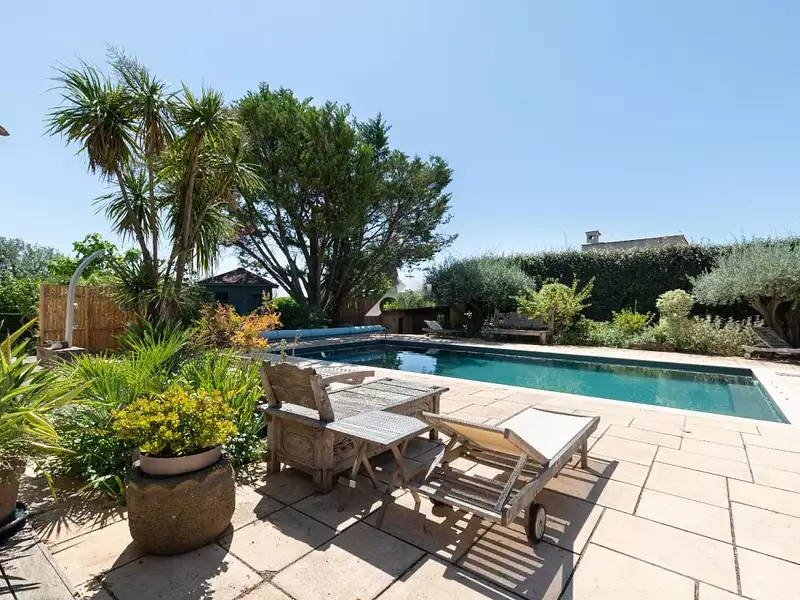Maison, 215 m²