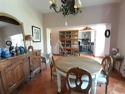 Maison, 198 m²