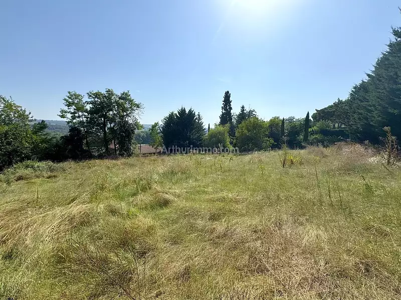Terrain, 1 405 m²