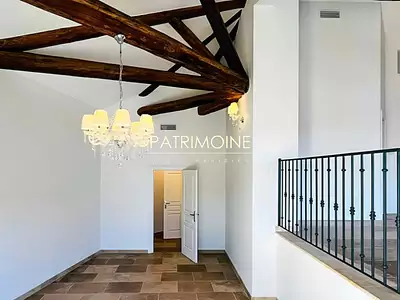 Maison, 170 m²