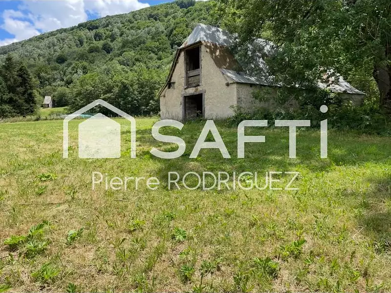 Immeuble, 120 m²