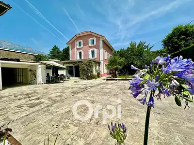 Maison, 224 m²