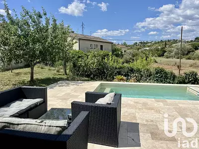 Maison, 94 m²