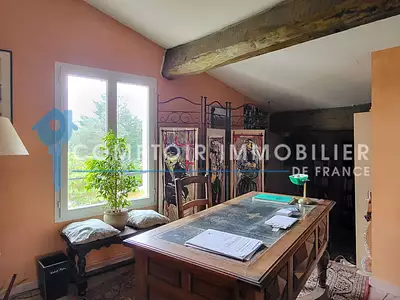 Maison, 230 m²