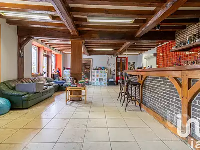 Maison, 365 m²