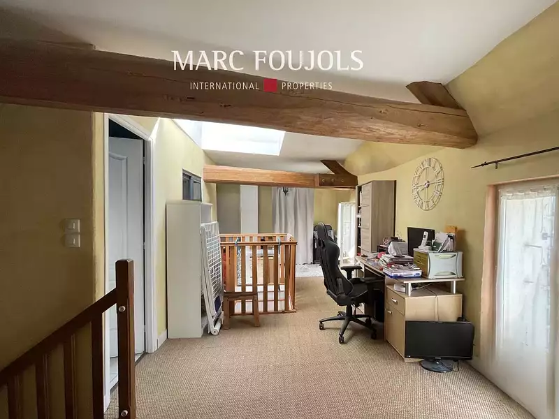 Maison, 168 m²