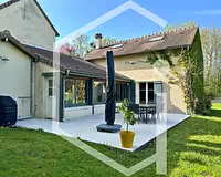 Maison, 240 m²
