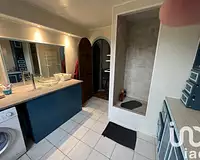 Maison, 196 m²