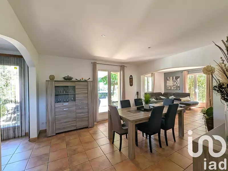 Maison, 121 m²
