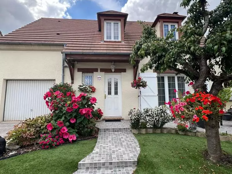 Maison, 111 m²