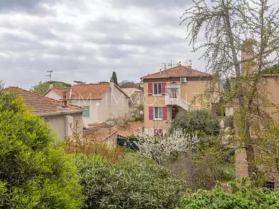 Maison, 235 m²
