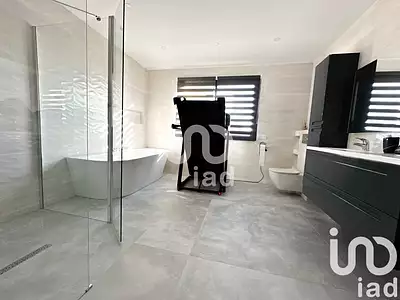 Maison, 130 m²
