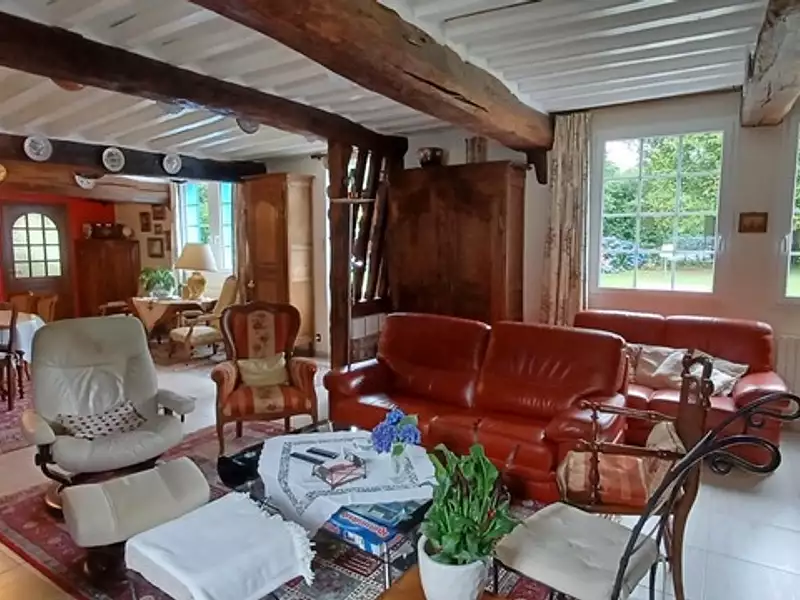 Maison, 242 m²