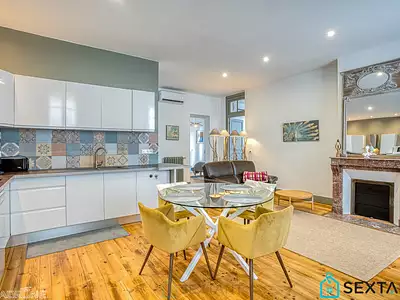 Maison, 255 m²