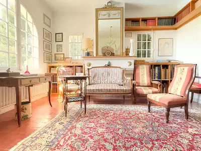 Maison, 220 m²