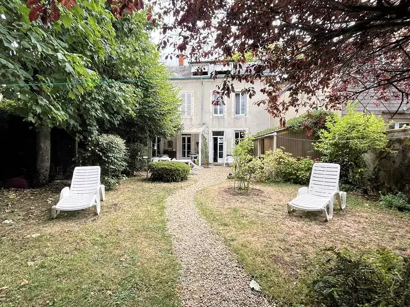 Maison, 225 m²