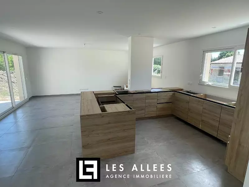 Maison, 153 m²