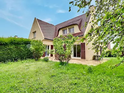 Maison, 175 m²