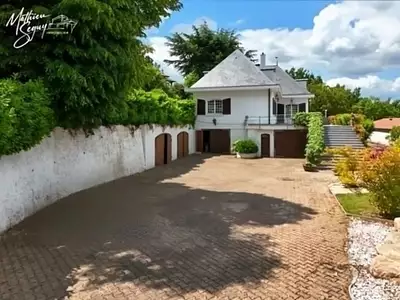 Maison, 195 m²
