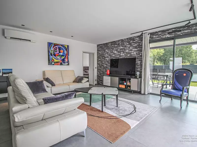 Maison, 157 m²