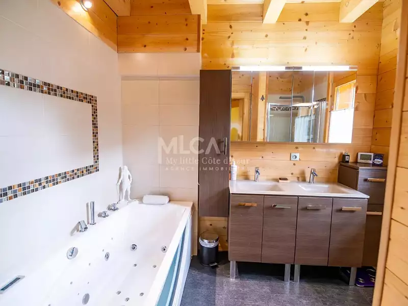 Maison, 175 m²