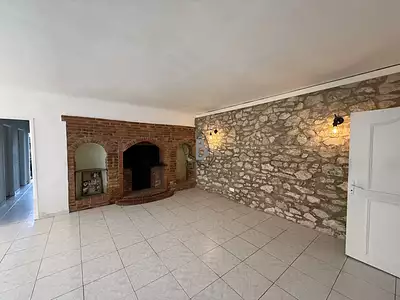 Maison, 248 m²