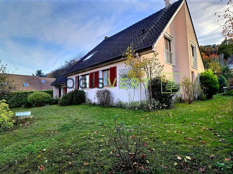 Maison, 167 m²