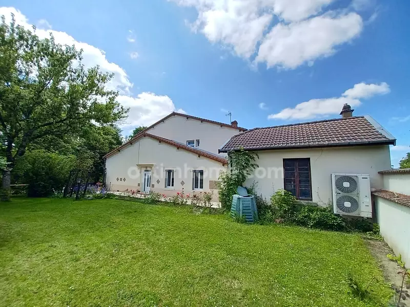 Maison, 210 m²