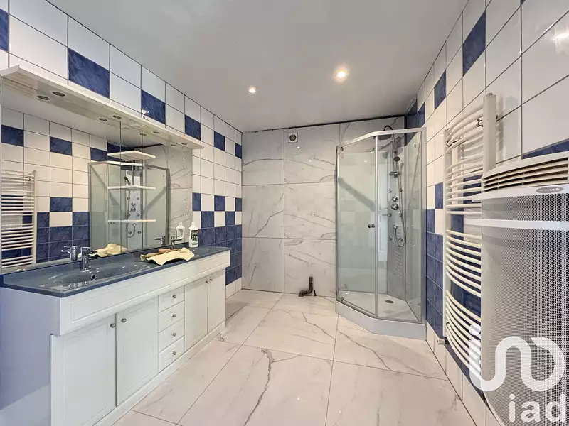 Maison, 188 m²