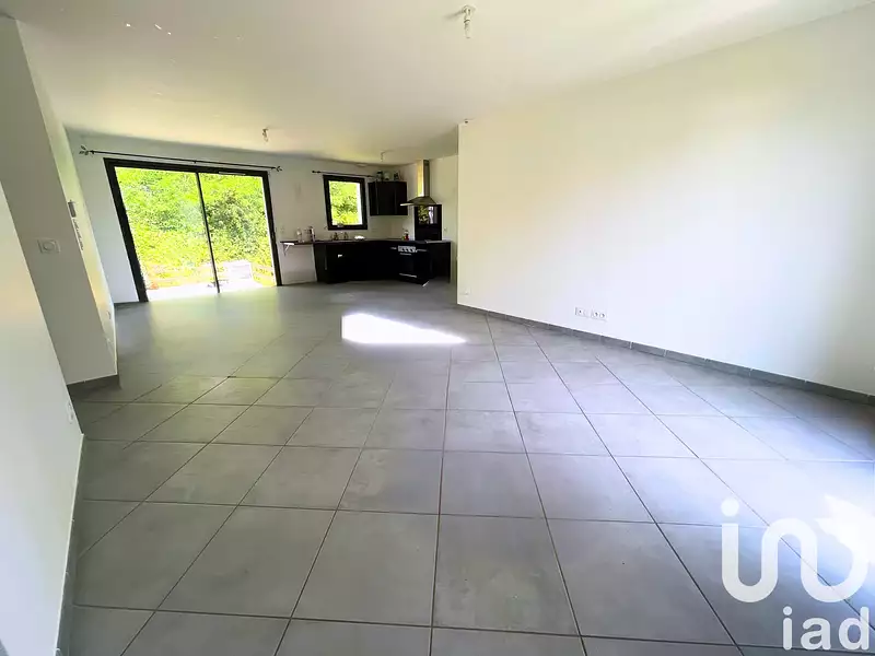Maison, 83 m²