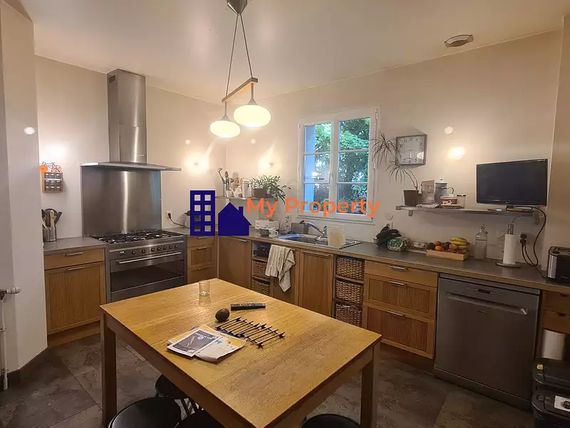 Maison, 150 m²