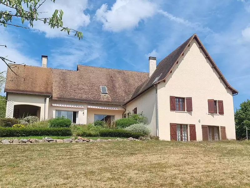 Maison, 246 m²
