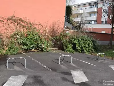 Parking, 10 m²
