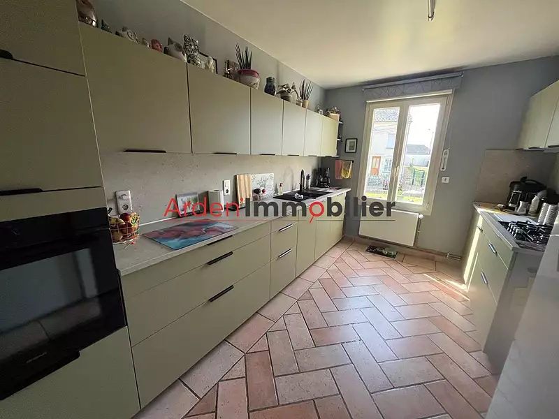 Maison, 132 m²