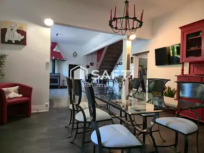 Maison, 210 m²