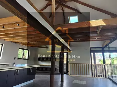 Maison, 163 m²
