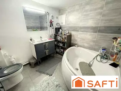 Maison, 194 m²