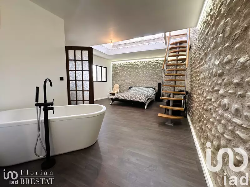 Maison, 192 m²