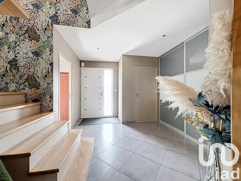 Maison, 215 m²